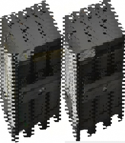 30 Amp, 240 VAC, 3 Pole, Plug In Miniature Circuit Breaker